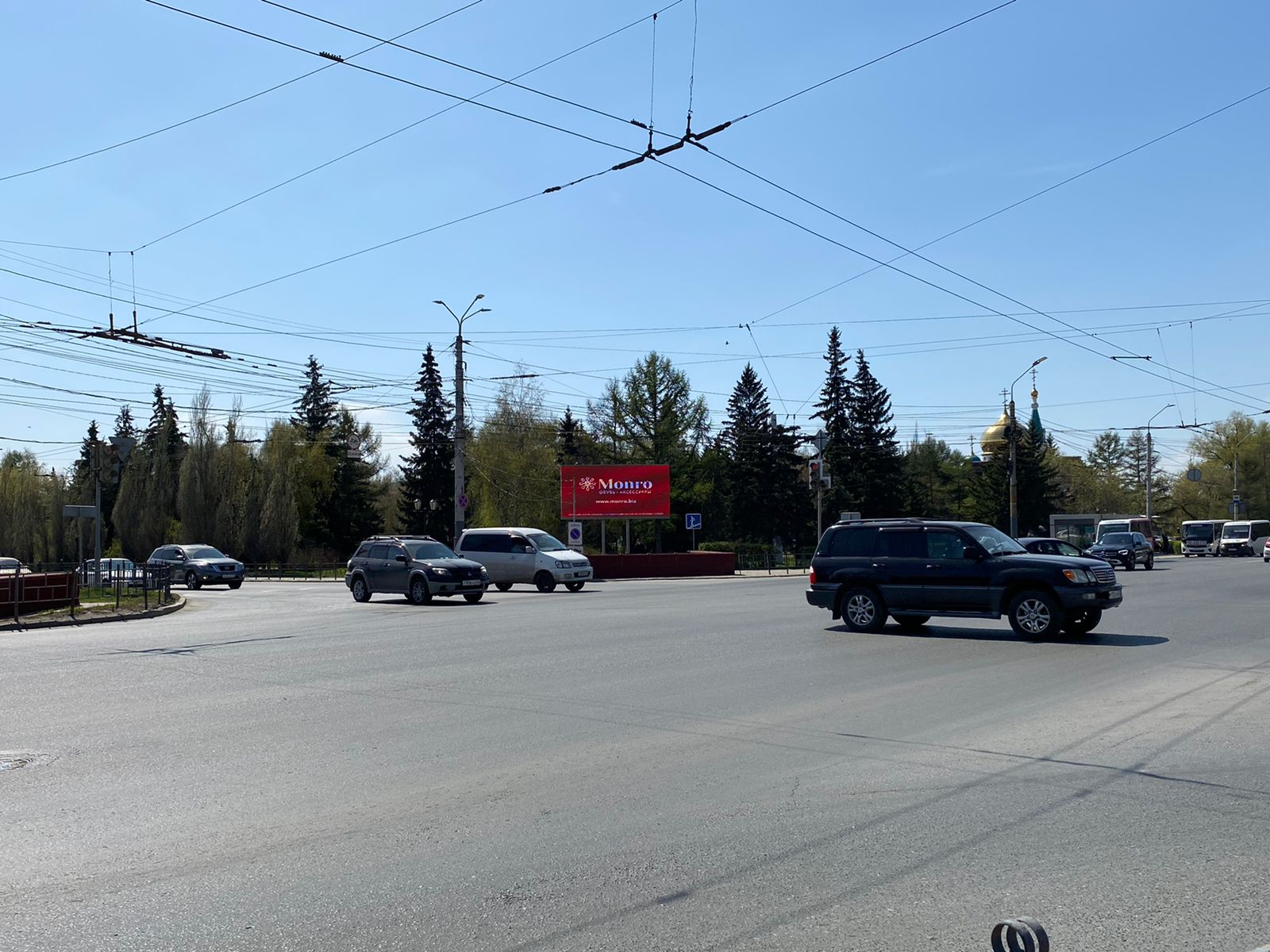 Фотография рекламного носителя, тип: Билборд 3x6, адрес: Герцена ул. Х Интернациональная ул., Омск, Омская область, Россия. Сторона A1-А10 №1329721