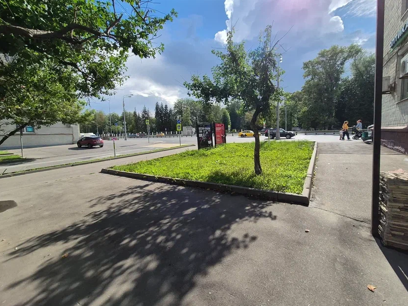 Фотография рекламного носителя, тип: Афиша 1.75x1.8, адрес: Ленинградское ш., д.96, стенд 1, Москва, Россия. Сторона B №821724