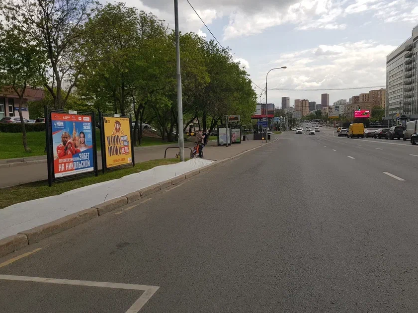 Фотография рекламного носителя, тип: Афиша 1.75x1.8, адрес: Марксистская ул., д.9 Х Абельмановская ул., стенд 2, Москва, Россия. Сторона A №886973