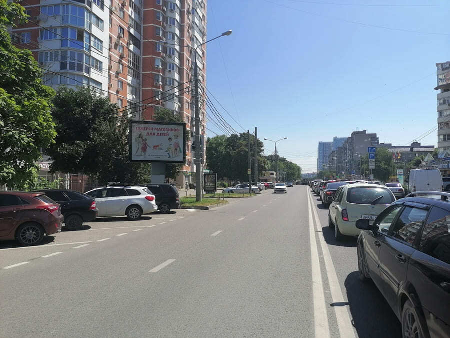 Фотография рекламного носителя, тип: Ситиборд 2.7x3.7, адрес: Зиповская ул., д.9, Краснодар, Краснодарский край, Россия. Сторона Б1-Б6 №323459