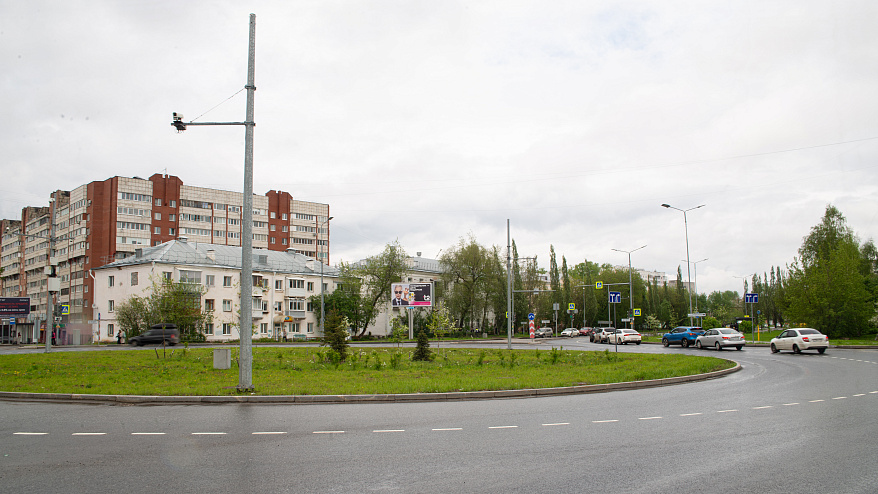 Фотография рекламного носителя, тип: Билборд 3x6, адрес: Карпинского ул., д.90, Пермь, Пермский край, Россия. Сторона B №835634