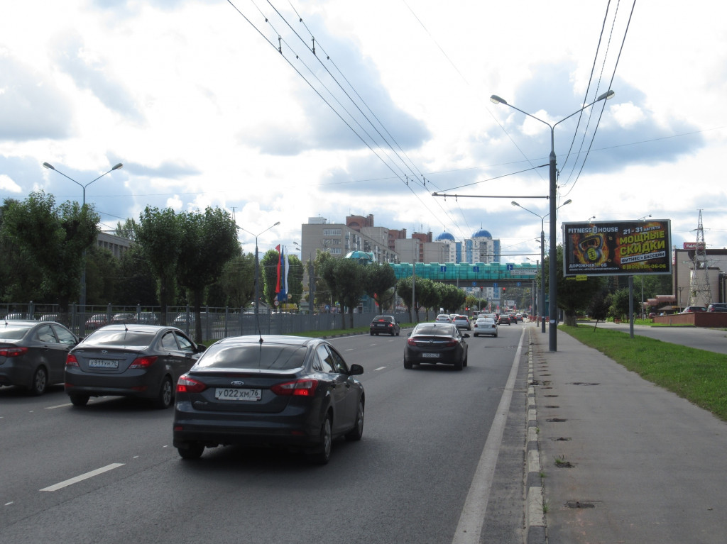 Фотография рекламного носителя, тип: Билборд 3x6, адрес: Московский пр-т., д.88, Ярославль, Ярославская область, Россия. Сторона А1-А3 №109553