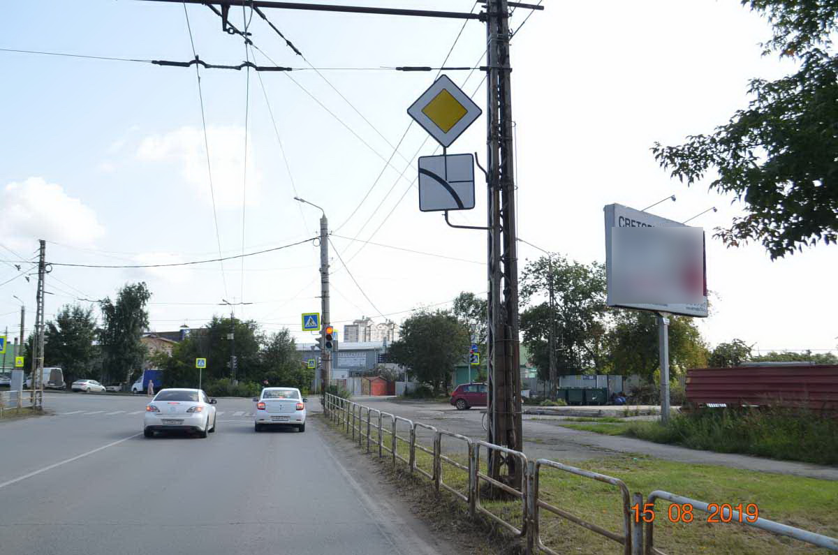 Фотография рекламного носителя, тип: Билборд 3x6, адрес: Бажова ул. Х Октябрьская ул., Челябинск, Челябинская область, Россия. Сторона A №201292