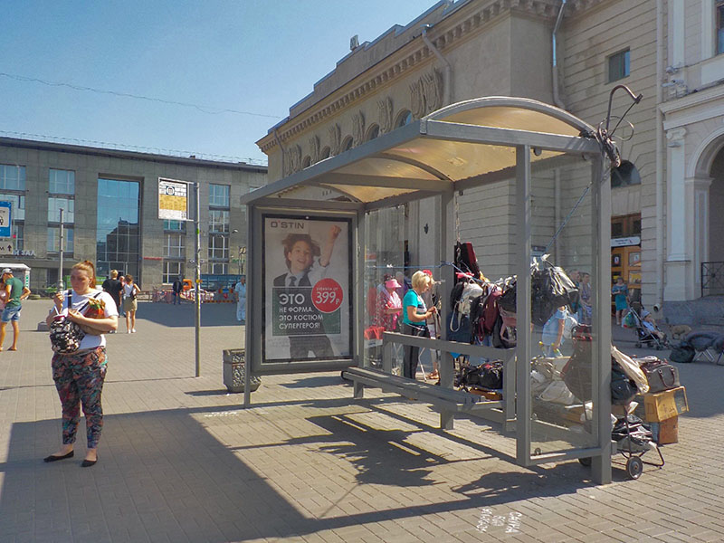 Фотография рекламного носителя, тип: Остановка 1.8x1.2, адрес: Балтийский вокзал пл. X Обводного канала наб., д.120, лит.Б, поз.2, Санкт-Петербург, Россия. Сторона А №164099