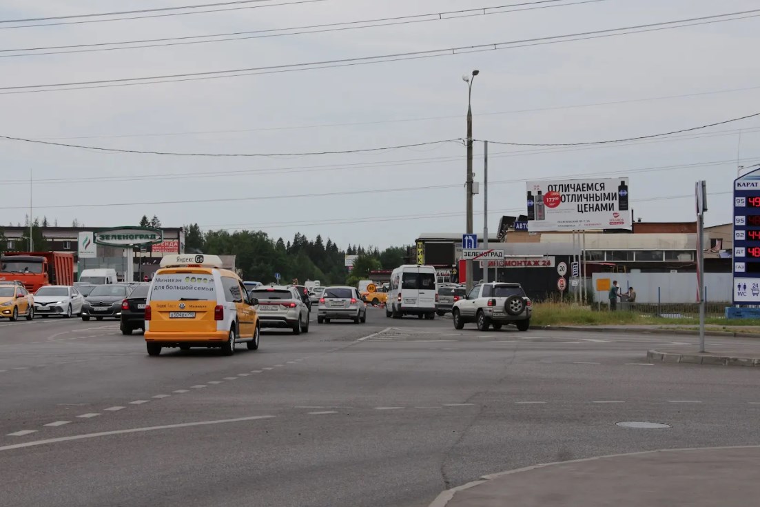 Фотография рекламного носителя, тип: Билборд 3x6, адрес: Андреевка пос., ПКФ "Карат-ГК", Солнечногорск, Московская область, Россия. Сторона A №666117