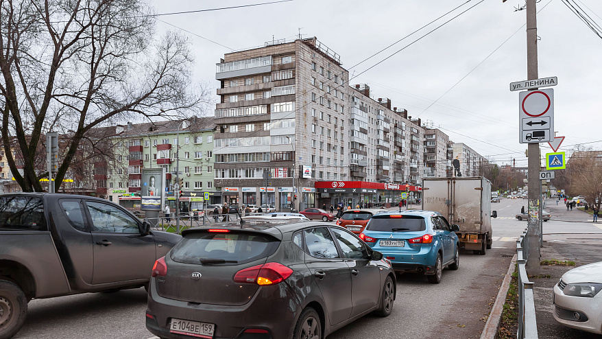 Фотография рекламного носителя, тип: Ситиформат 1.8x1.2, адрес: Крисанова ул., д.23, Пермь, Пермский край, Россия. Сторона B №759141