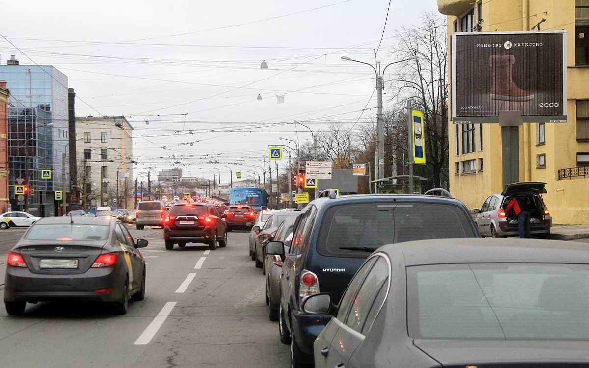 Фотография рекламного носителя, тип: Ситиборд 2.7x3.7, адрес: Гренадерская ул. Х Б. Сампсониевский пр-т., д.45, Санкт-Петербург, Россия. Сторона A №172679