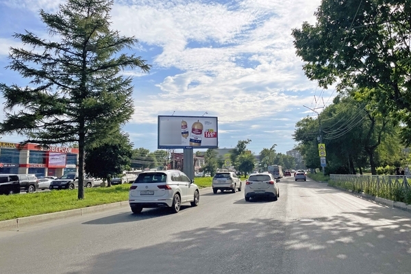 Фотография рекламного носителя, тип: Билборд 3x6, адрес: Русская ул., д.19в, Владивосток, Приморский край, Россия. Сторона А1 №154121