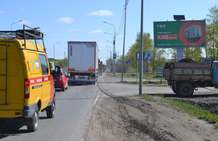 Фотография рекламного носителя, тип: Билборд 3x6, адрес: Щербакова ул., д.168 Х Тимофея Чаркова ул., Тюмень, Тюменская область, Россия. Сторона A1-A3 №514320