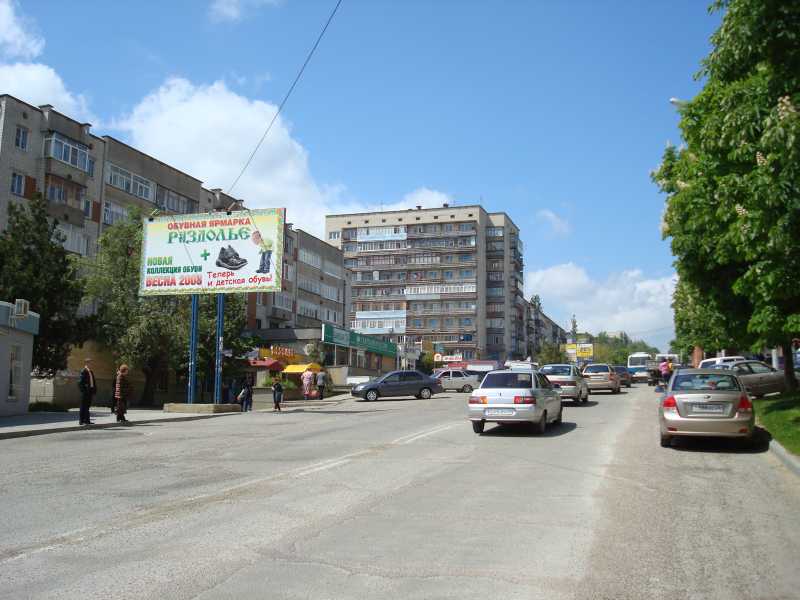 Фотография рекламного носителя, тип: Билборд 3x6, адрес: Ленина ул., д.102 Х Чкалова пер., Ставрополь, Ставропольский край, Россия. Сторона B №216135