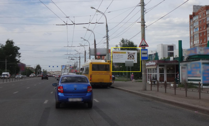 Фотография рекламного носителя, тип: Билборд 3x6, адрес: Удмуртская ул., Мебельград, Ижевск, Республика Удмуртия, Россия. Сторона A №670185