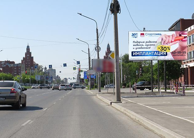 Фотография рекламного носителя, тип: Билборд 3x6, адрес: Маршала Жукова д., д.4/2, Омск, Омская область, Россия. Сторона А №604439