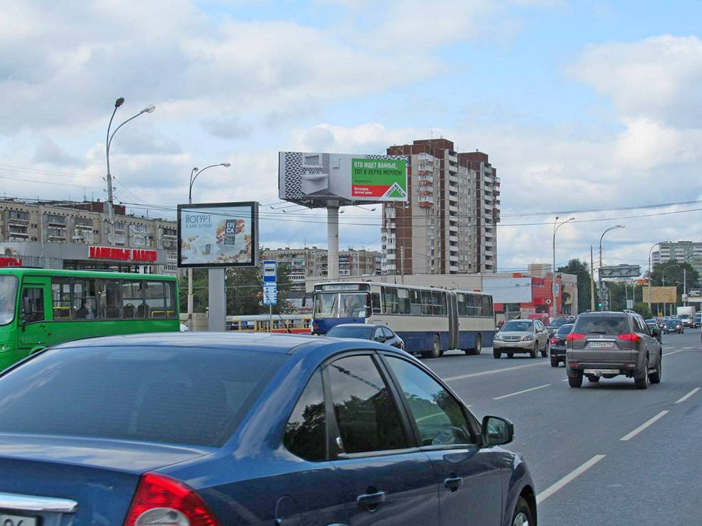 Фотография рекламного носителя, тип: Ситиборд 2.7x3.7, адрес: Высоцкого ул. Х Сыромолотова ул., Екатеринбург, Свердловская область, Россия. Сторона B №249699