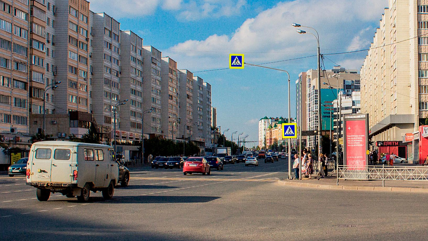 Фотография рекламного носителя, тип: Пиллар 3x1.4, адрес: Вишневского ул., д.51, поз.2, Казань, Республика Татарстан, Россия. Сторона A №686050