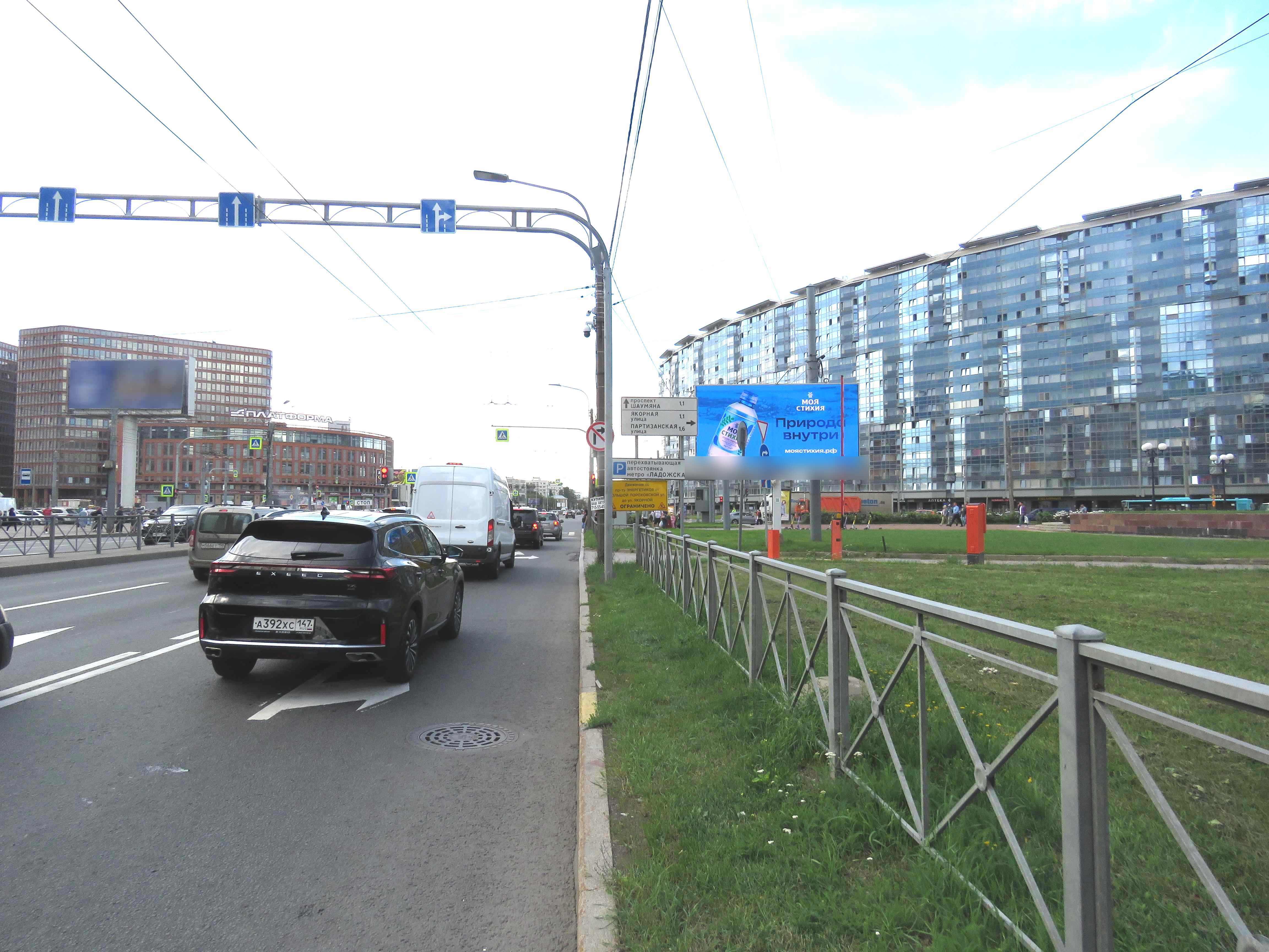 Фотография рекламного носителя, тип: Билборд 3x6, адрес: Заневский пр-т. Х Карла Фаберже ул., д.8 Х Энергетический пр-т., Санкт-Петербург, Россия. Сторона А1 №719277