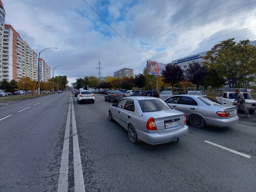 Фотография рекламного носителя, тип: Билборд 3x6, адрес: Толбухина ул., между Красных Партизан ул. и Калинина ул., Краснодар, Краснодарский край, Россия. Сторона А №235956