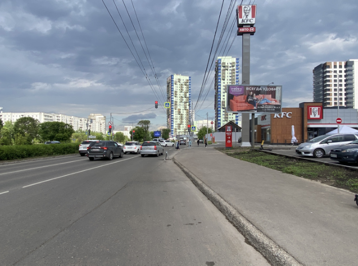 Фотография рекламного носителя, тип: Билборд 3x6, адрес: Красной Армии ул., д.109 Х 1905 года ул., Красноярск, Красноярский край, Россия. Сторона А1-А3 №779948