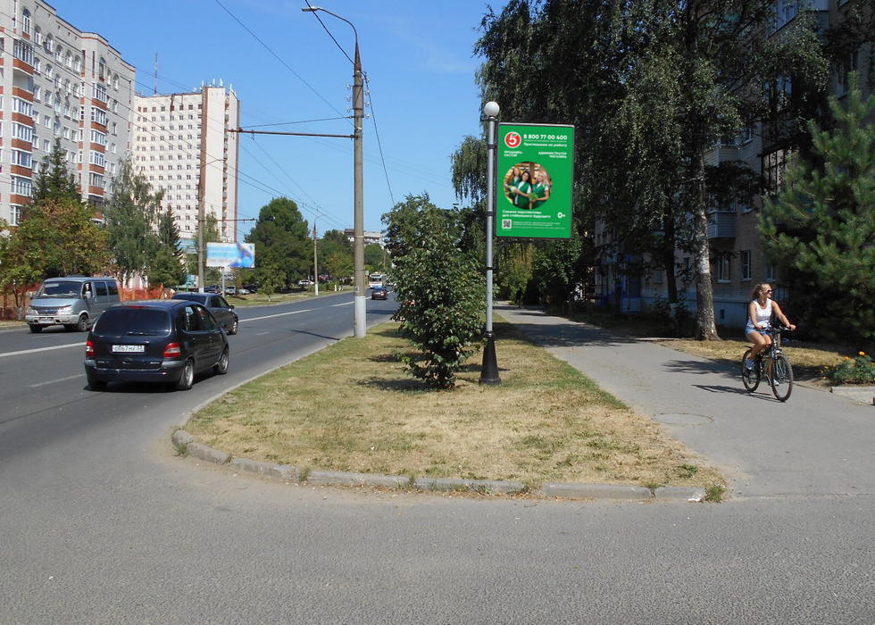 Фотография рекламного носителя, тип: Ситиформат 1.8x1.2, адрес: Чайковского ул., д.44, Владимир, Владимирская область, Россия. Сторона А №158260