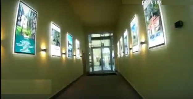 Фотография рекламного носителя, тип: Лайтбокс, адрес: Бизнес-центр «65_Пономарев центр», Малая Морская ул., д.18, Санкт-Петербург, Россия. Сторона/вариант №1384981