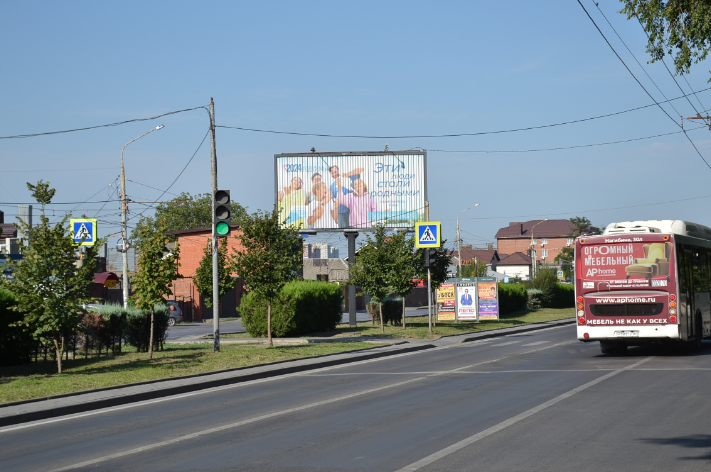 Фотография рекламного носителя, тип: Билборд 3x6, адрес: 40-летия Победы пр-т., д.19-20, Ростов-на-Дону, Ростовская область, Россия. Сторона Б1-Б3 №994530