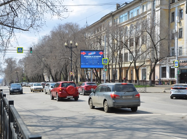 Фотография рекламного носителя, тип: Ситиборд 2.7x3.7, адрес: Калинина ул. Х Серышева ул., Хабаровск, Хабаровский край, Россия. Сторона А1-А10 №971734