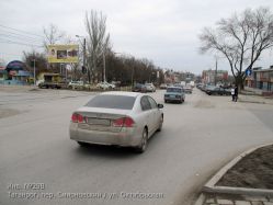 Фотография рекламного носителя, тип: Билборд 3x6, адрес: Смирновский пер. Х Октябрьская ул., Таганрог, Ростовская область, Россия. Сторона B №1376881
