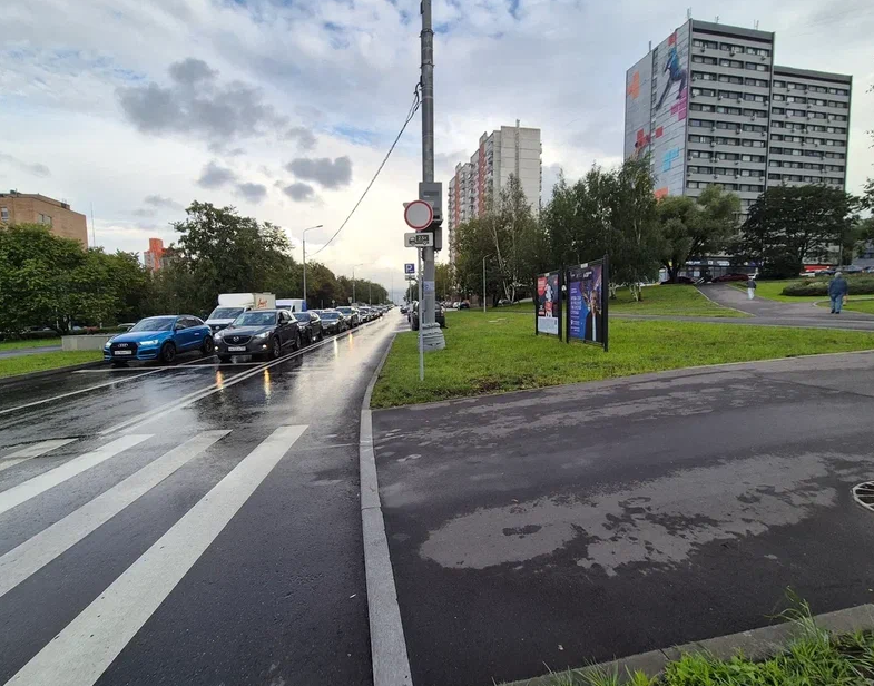 Фотография рекламного носителя, тип: Афиша 1.75x1.8, адрес: Бутлерова ул., д.22, стенд 2, Москва, Россия. Сторона A №886585