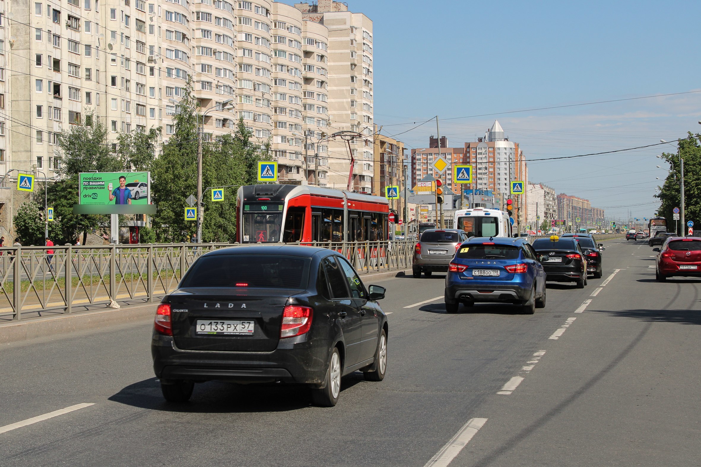 Фотография рекламного носителя, тип: Билборд 3x6, адрес: Энгельса пр-т. Х Асафьева ул., Санкт-Петербург, Россия. Сторона Б №106450