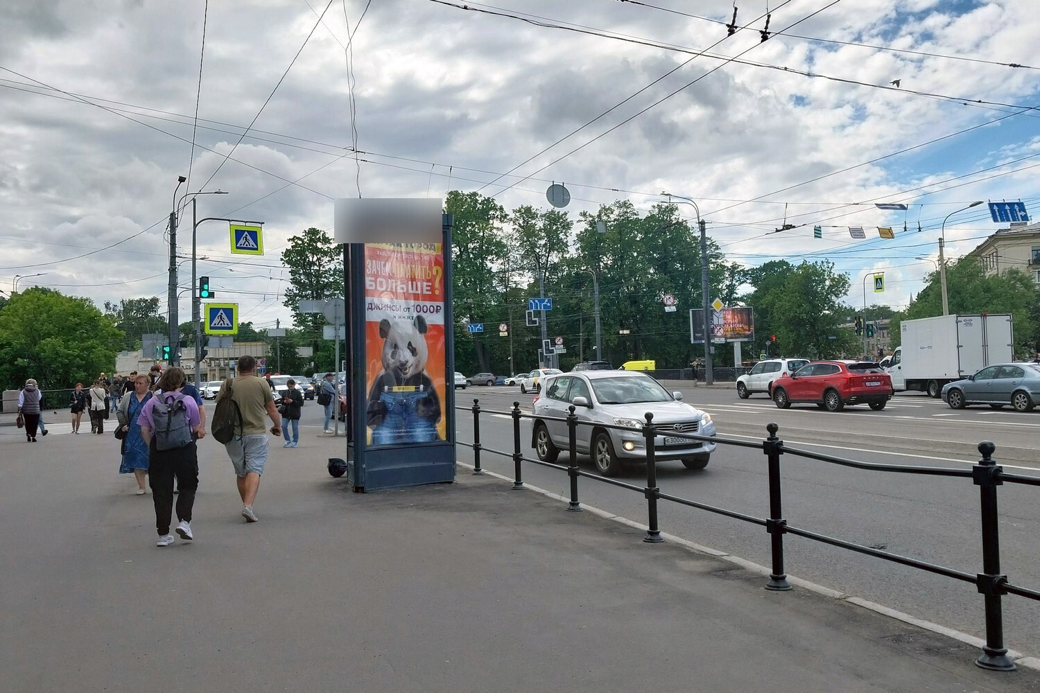 Фотография рекламного носителя, тип: Пиллар 3x1.4, адрес: Торжковская ул., д.1 Х Чёрной речки наб., Санкт-Петербург, Россия. Сторона Б №687772