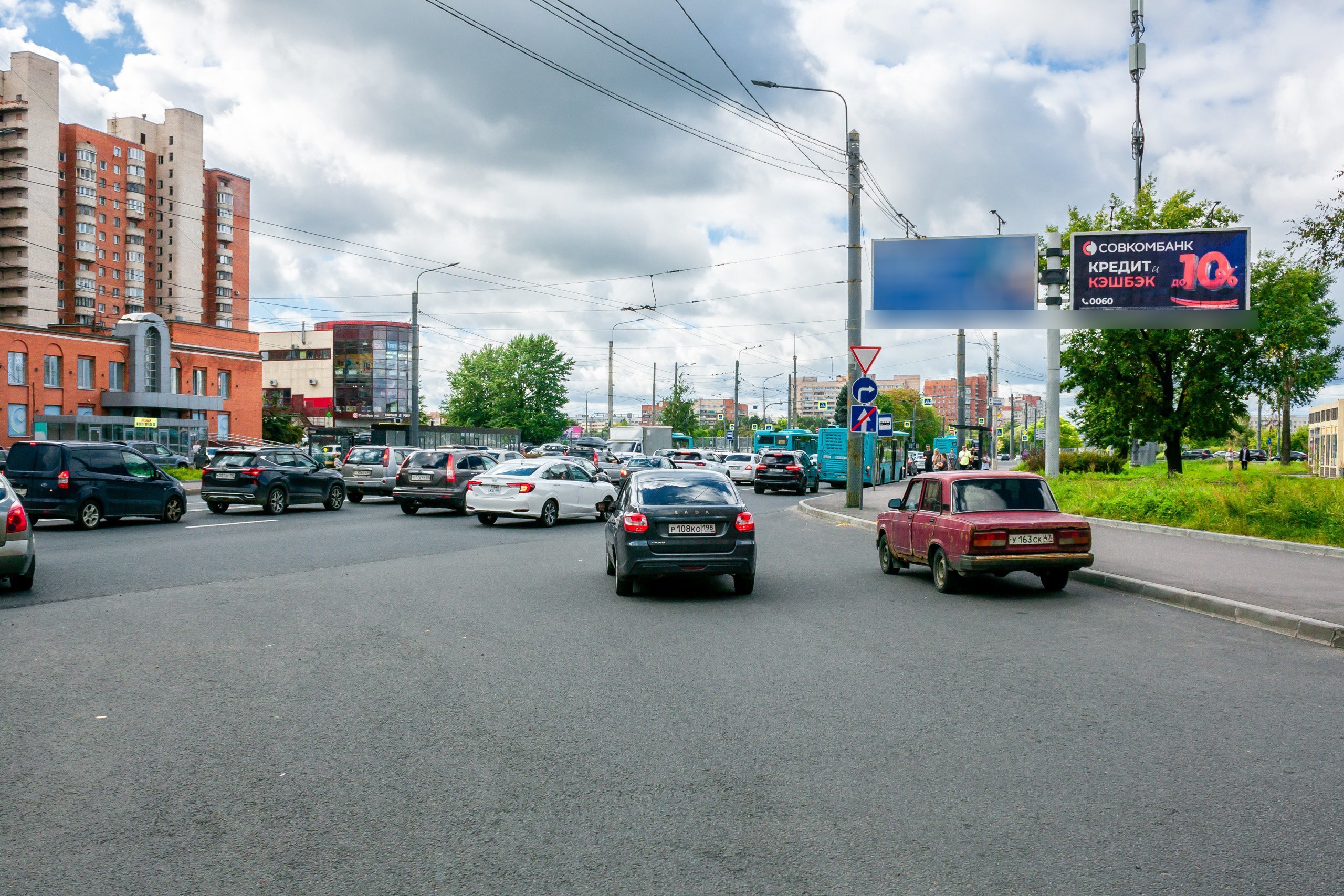 Фотография рекламного носителя, тип: Билборд 3x6, адрес: Ветеранов пр-т. Х Маршала Жукова пр-т., Санкт-Петербург, Россия. Сторона А2 №490014