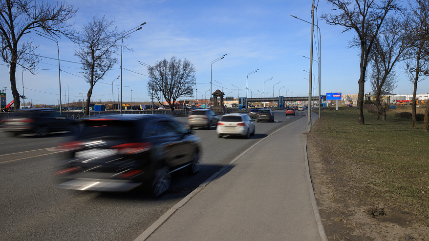 Фотография рекламного носителя, тип: Билборд 3x6, адрес: Пулковское ш., д.74, Санкт-Петербург, Россия. Сторона A №172928