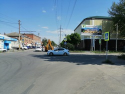 Фотография рекламного носителя, тип: Билборд 3x6, адрес: Александровская ул. Х 2-й переулок, Таганрог, Ростовская область, Россия. Сторона А №512578