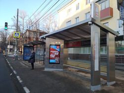 Фотография рекламного носителя, тип: Остановка, адрес: Бекетова ул., ост. Горловская ул., поз.4, Нижний Новгород, Нижегородская область, Россия. Сторона A1-А10 №871958