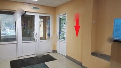 Фотография рекламного носителя, тип: Постер/баннер, адрес: Бизнес-центр «Сибирячка», Декабристов ул., д.45, Омск, Омская область, Россия. Сторона/вариант №656381