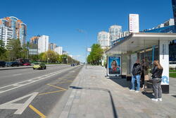 Фотография рекламного носителя, тип: Остановка 1.8x1.2, адрес: Ленинский пр-т., д.109, Москва, Россия. Сторона А №580101