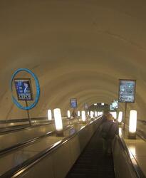 Фотография рекламного носителя, тип: Лайтбокс, адрес: Станция метро «Спортивная», линия Фрунзенско-Приморская, Санкт-Петербург, Россия. Сторона/вариант Б №1062510