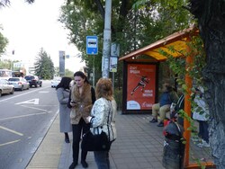 Фотография рекламного носителя, тип: Остановка 1.8x1.2, адрес: Буденновский пр-т., ост. ОктР "Комсомольский парк", Ростов-на-Дону, Ростовская область, Россия. Сторона А №622608