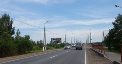 Фотография рекламного носителя, тип: Билборд 3x6, адрес: Ленинградское ш., съезд с виадука, Псков, Псковская область, Россия. Сторона В №626601