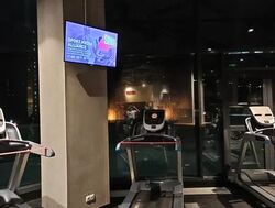 Фотография рекламного носителя, тип: Видеоэкран, адрес: Фитнес-центр «Spirit Fitness Юго-Западная», Вернадского пр-т., д.86А, Москва, Россия. Сторона/вариант 2 №980269