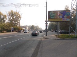 Фотография рекламного носителя, тип: Билборд 3x6, адрес: Нахимова ул., д.1 Х Ленина пр-т., Томск, Томская область, Россия. Сторона A1-А3 №839460