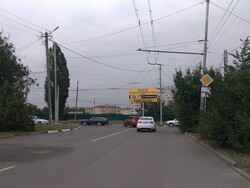 Фотография рекламного носителя, тип: Билборд 3x6, адрес: 1-ая Линия ул. Х 1-ый Новый пер., Таганрог, Ростовская область, Россия. Сторона A №1096599