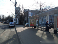 Фотография рекламного носителя, тип: Остановка 1.8x1.2, адрес: Синельниковская ул., д.49, ост. "Станция МЦД "Бутово", Москва, Россия. Сторона A №817788