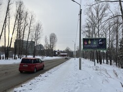 Фотография рекламного носителя, тип: Билборд 3x6, адрес: Байкальская ул., д.253, Иркутск, Иркутская область, Россия. Сторона А №196799