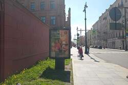 Фотография рекламного носителя, тип: Ситиформат 1.8x1.2, адрес: Лиговский пр-т., д.4 Х Озерной пер., Санкт-Петербург, Россия. Сторона Б №139135