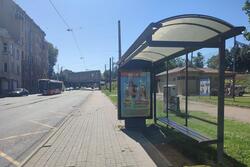 Фотография рекламного носителя, тип: Остановка 1.8x1.2, адрес: Большой Сампсониевский пр-т., д.102, Санкт-Петербург, Россия. Сторона А №138225