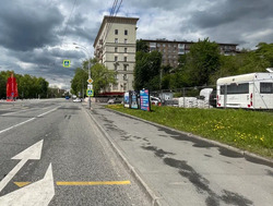 Фотография рекламного носителя, тип: Афиша 1.75x1.8, адрес: Дурова ул., д.4, стенд 2, Москва, Россия. Сторона A №886741