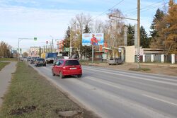 Фотография рекламного носителя, тип: Билборд 3x6, адрес: Богдана Хмельницкого ул., Парк КиО 30 лет ВЛКСМ, Омск, Омская область, Россия. Сторона А1 №420266